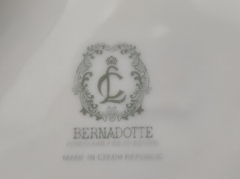       Bernadotte   90