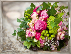 ϳ Classic flower bouquet 40 EM513711 -  
