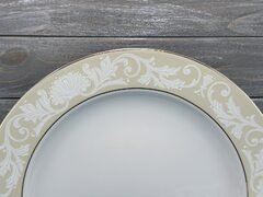 �������� ����� Yvonne ������� 12/49