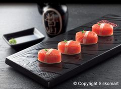    Sushi Gunkan