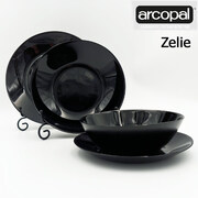  Zelie Black 24 Q8458