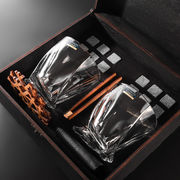 Подарочный деревянный набор для охлаждения виски в темной коробке со стаканами Bohemia Quadro (2 шт) Whisky Stones 2см WS202